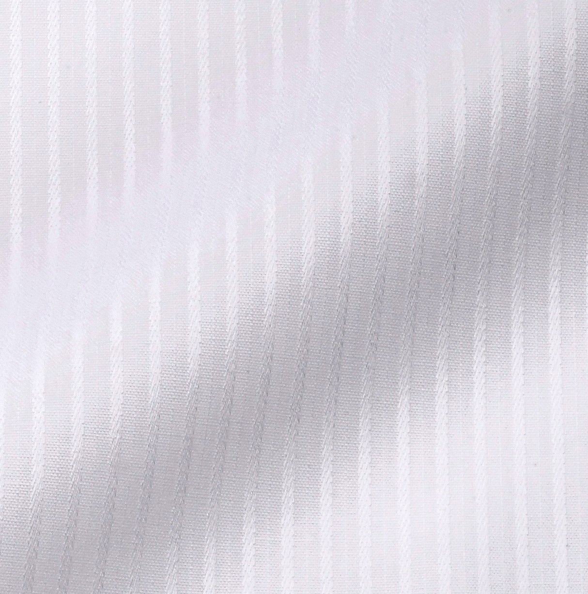 Aquascutumアクアスキュータム オーダーメイドシャツ綿100%白/ドビーペンシルストライプ